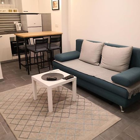 Bibi Zahumska Apartman Белград Екстериор снимка