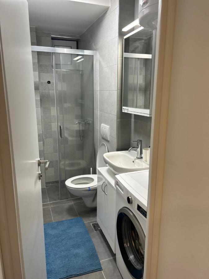 Bibi Zahumska Apartman Белград Екстериор снимка